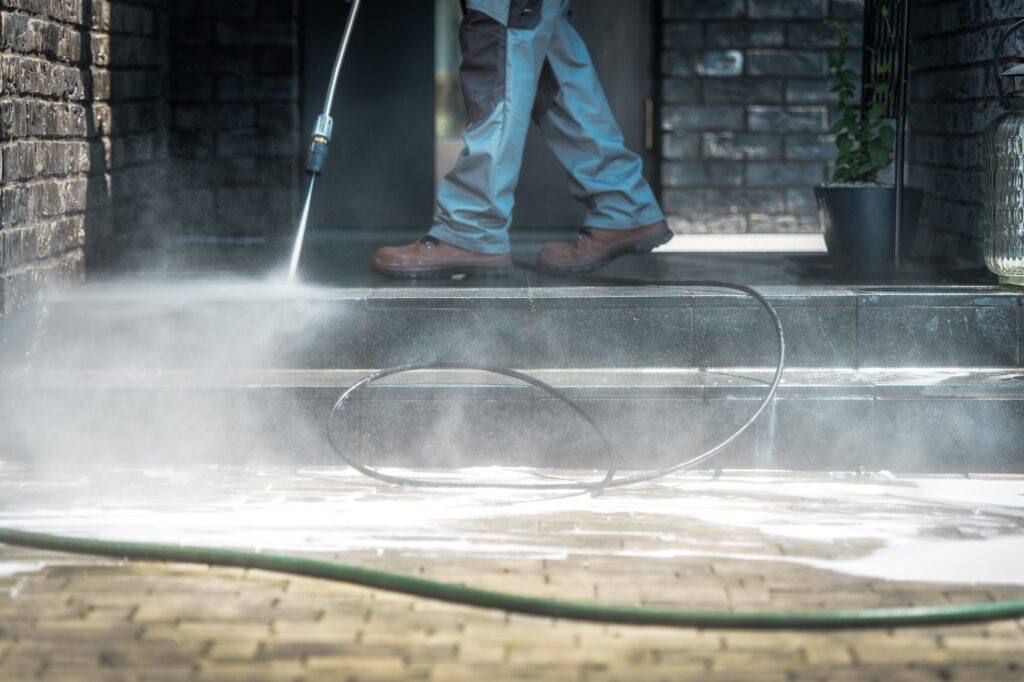 The Ultimate Guide to Pressure Washing in West Lake, Ohio